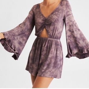 ⭐️American Eagle Tie Dye Romper Boho⭐️